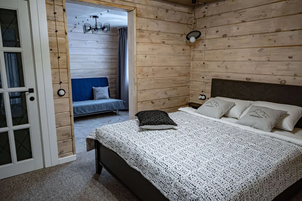 2-комнатная Квартира — аренда посуточно в Манжерок