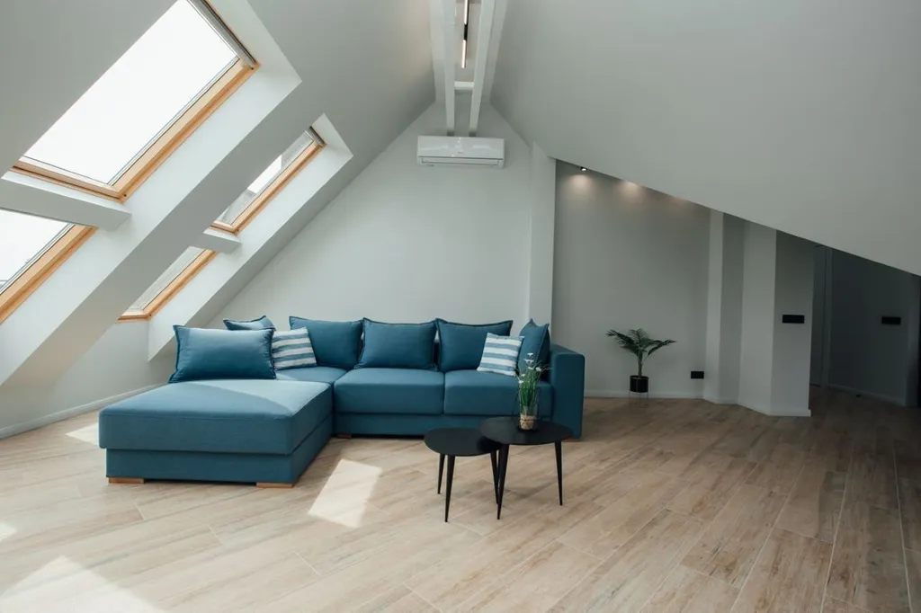 Мaнсaрдная квартира евpопeйскoгo урoвня