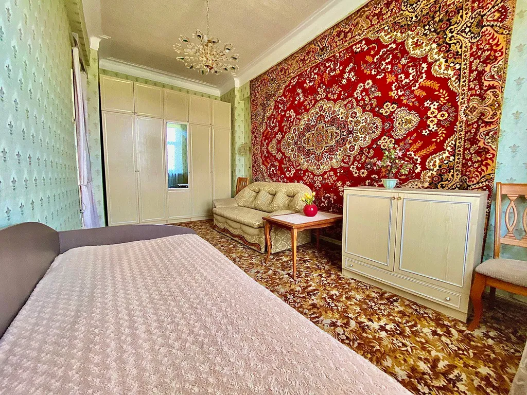 Уютная двухкомнатная квартира в центре города — аренда посуточно в Таганрог