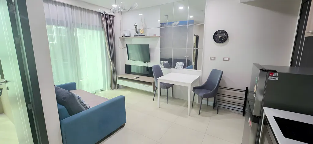 Комфортная квартира для отпуска в центре Джомтьена