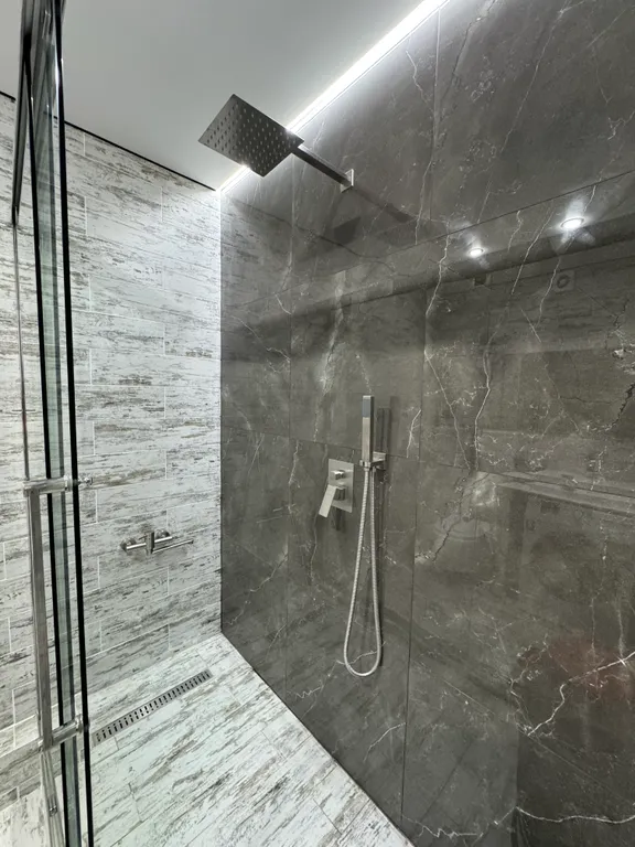 Современная, уютная квартира с видом на море