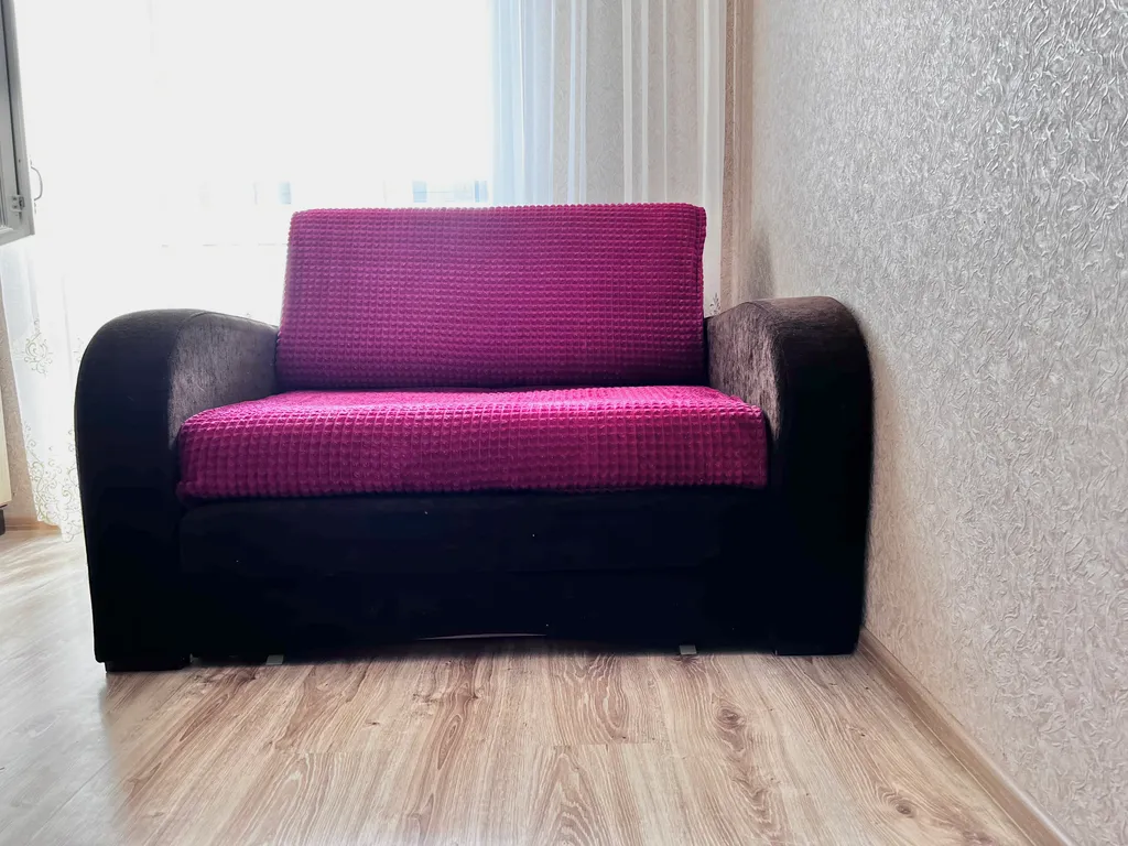 Огороженная парковка на Липовой аллее, Артиллерийская