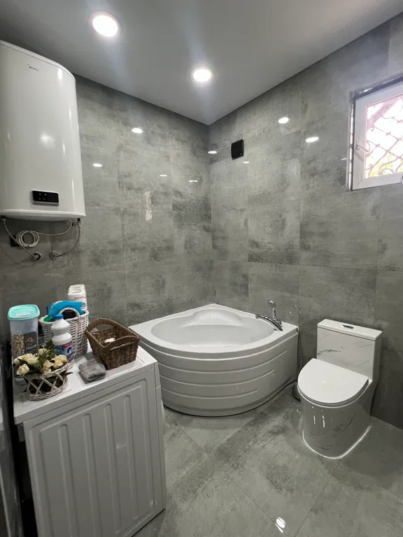 4-комнатная Квартира