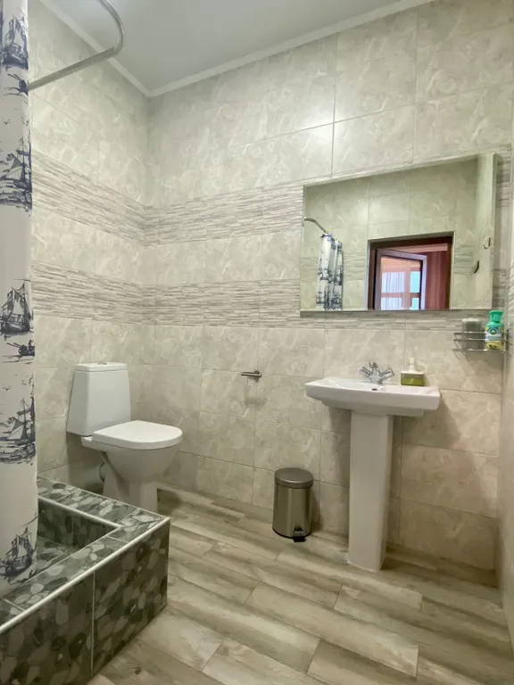 Светлая студия возле моря