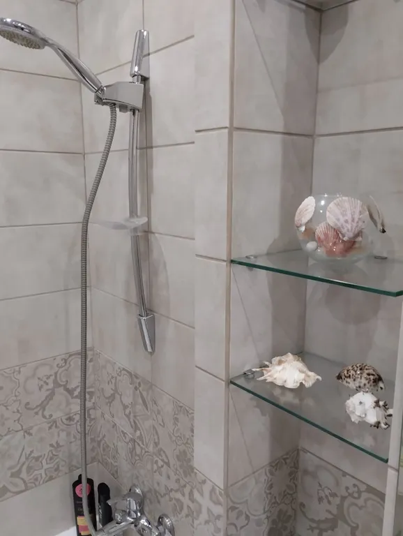 Просторная квартира 2 комнатная центр Омска