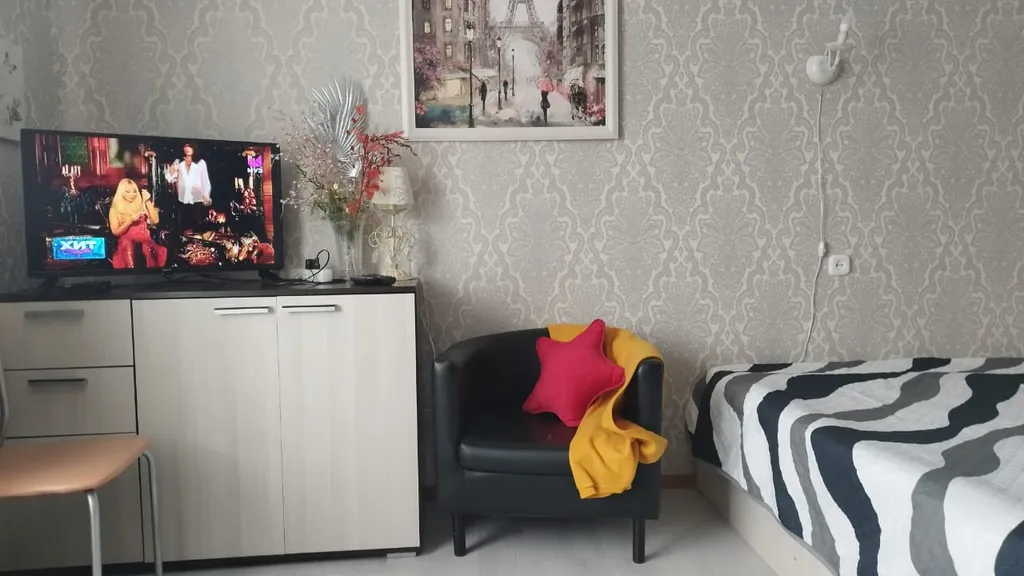 Миниатюрная, уютная, недорогая квартира в центре города