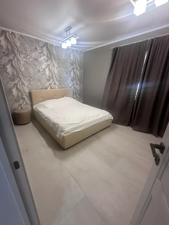 Уютный семейный дом на берегу озера