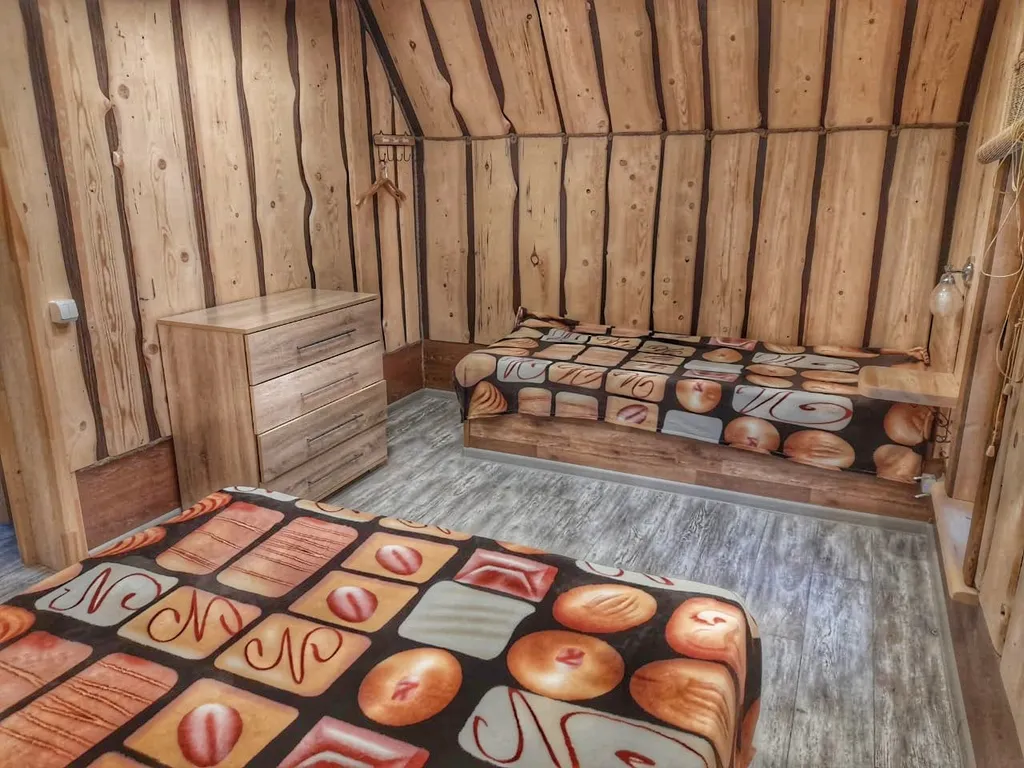 "Шале у Озера 3"