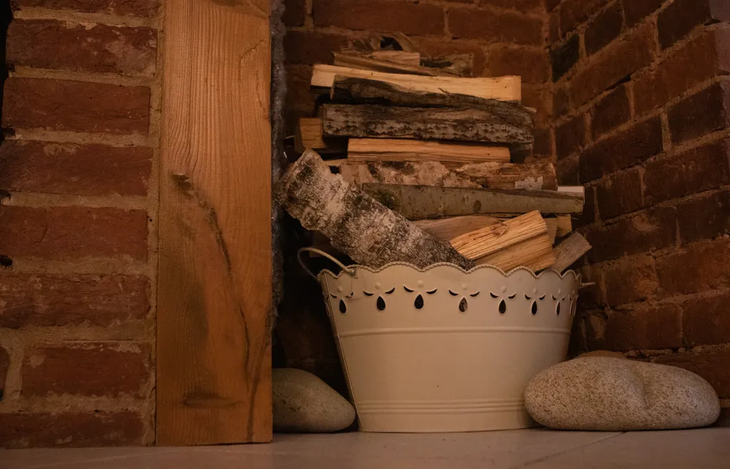 Квартира 3к квартира в стиле "лофт" с камином на Мойке, у Исаакиевской площади — Санкт-Петербург