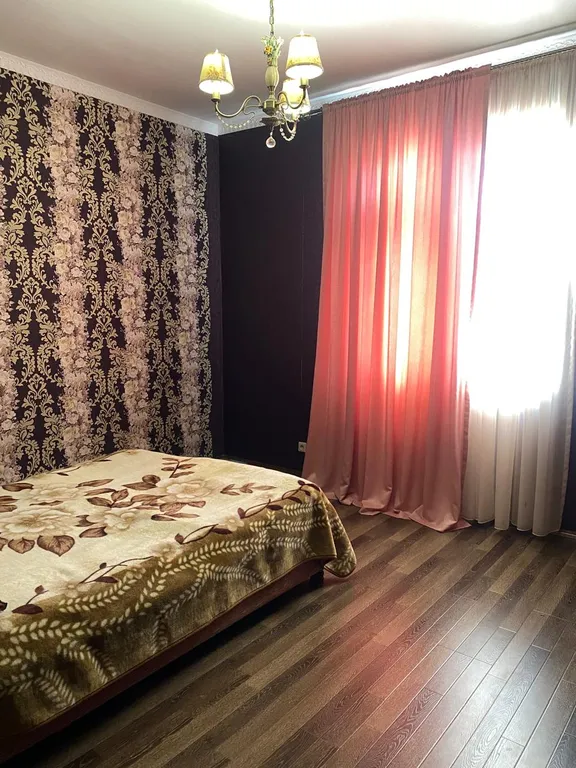 6-комнатный Дом