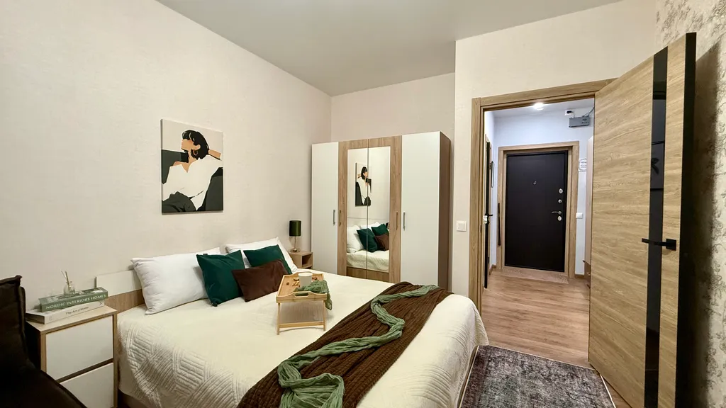 Дизайнерская Евро2 для 6 гостей у Суворовского училища