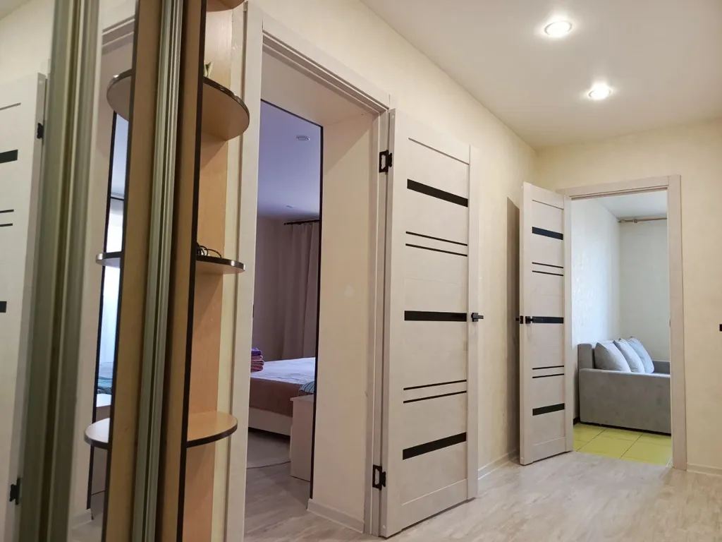 Квартира Просторная квартира напротив ТРК Космопорт — Самара