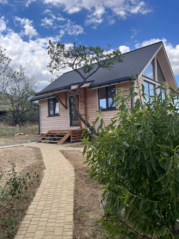 Коттедж Дом с видом на море — аренда посуточно в Орджоникидзе