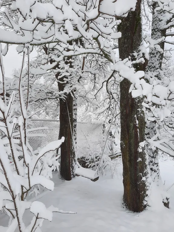 Уютный двухэтажный домик в 25 километрах от Великого Новгорода