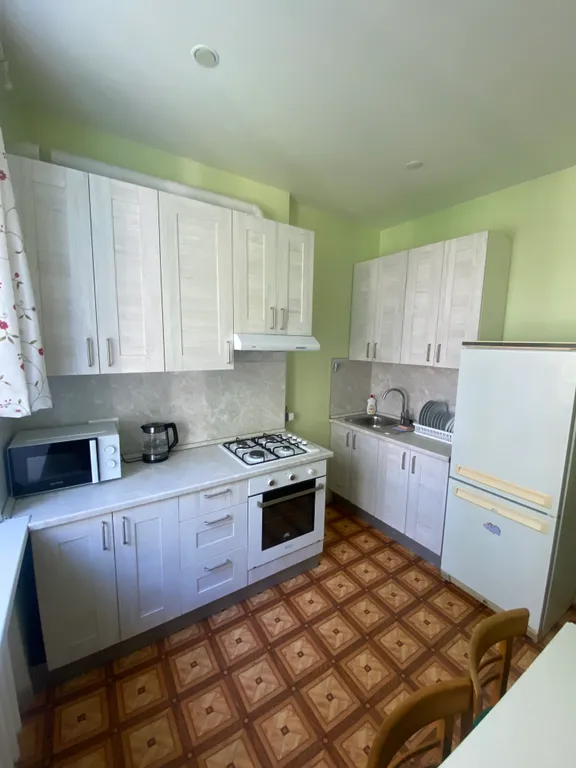 4-комнатная Квартира