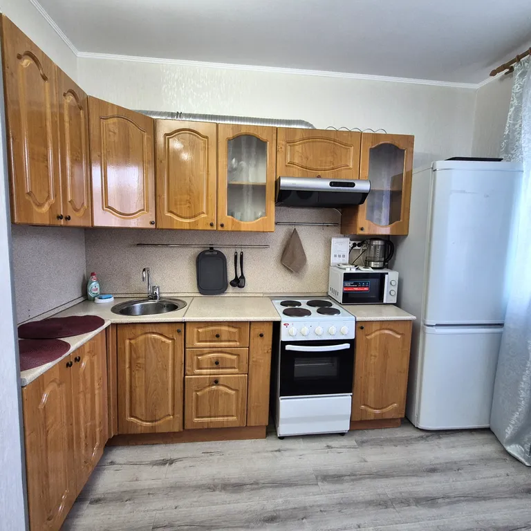 2 комн квартира в центре с 4 раздельными местами