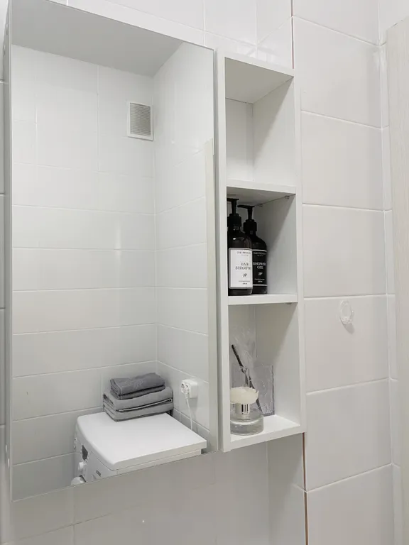 Уютная квартира с подвесным креслом