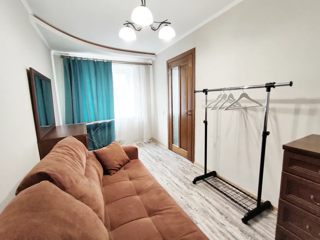 Двушка вблизи КузГТУ в центре