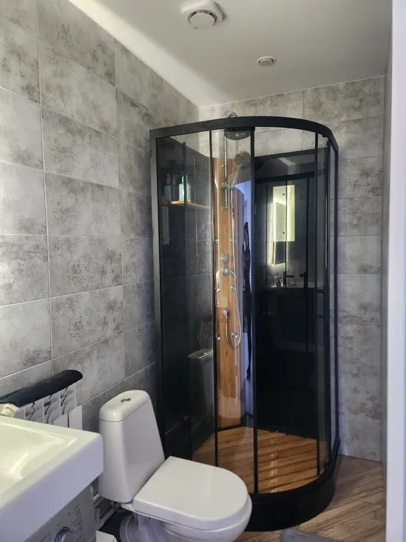 Уютный дом в черте города