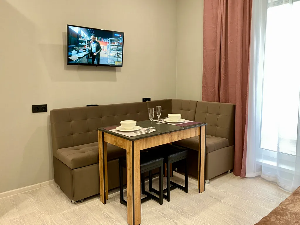 Современная студия рядом с академией хоккея