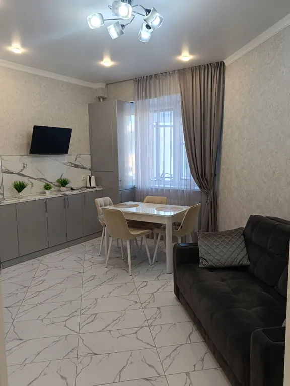 Уютная квартира в центре города, в 2 минутах до курортного парка