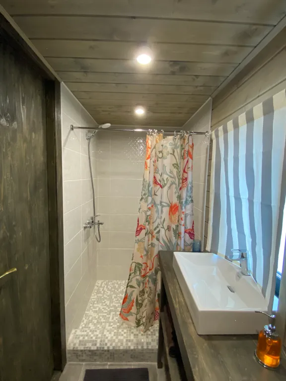 Шале Småland Люкке Хаус на хуторе близ речки