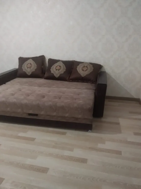 Хорошая квартира с новым ремонтом