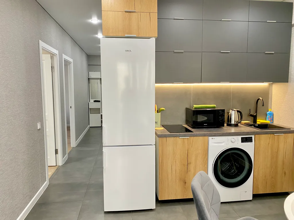 Просторная, красивая квартира в центре с прекрасным видом на реку и на город