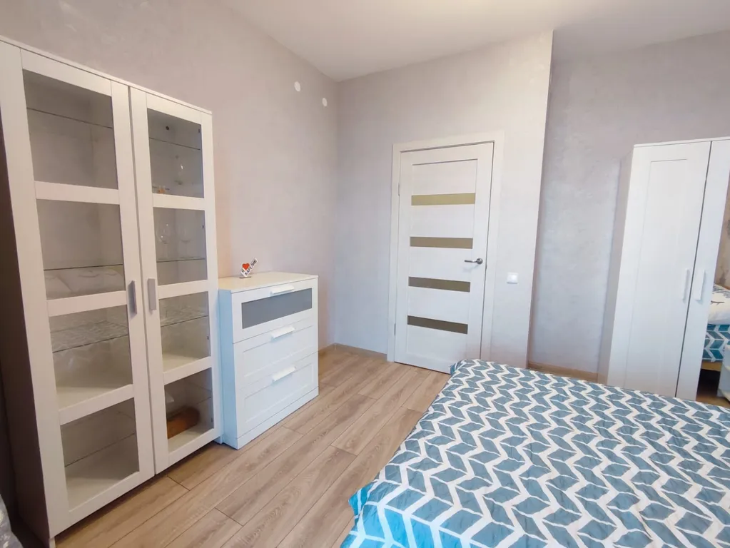 Новая евродвушка с видом на Онежское озеро