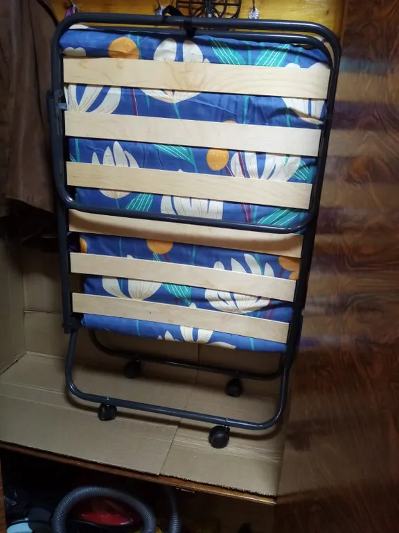 Уютная квартира в Юго-западном районе с видом на Спасо-Яковлев монастырь