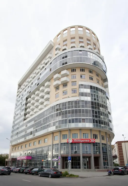 Уютная студия с панорамным окном