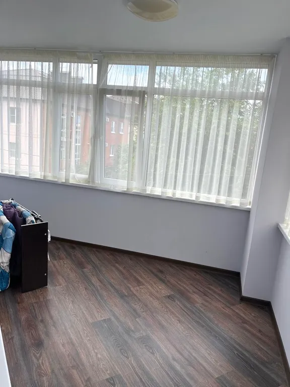 Просторная трехкомнатная квартира в самом центре