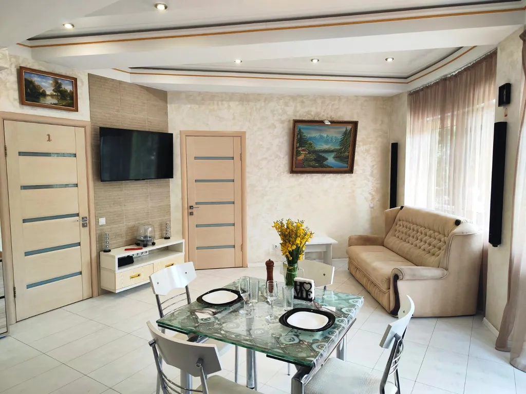 Квартира Премиум апартаменты с террасой на 1 линии — аренда посуточно в Партенит