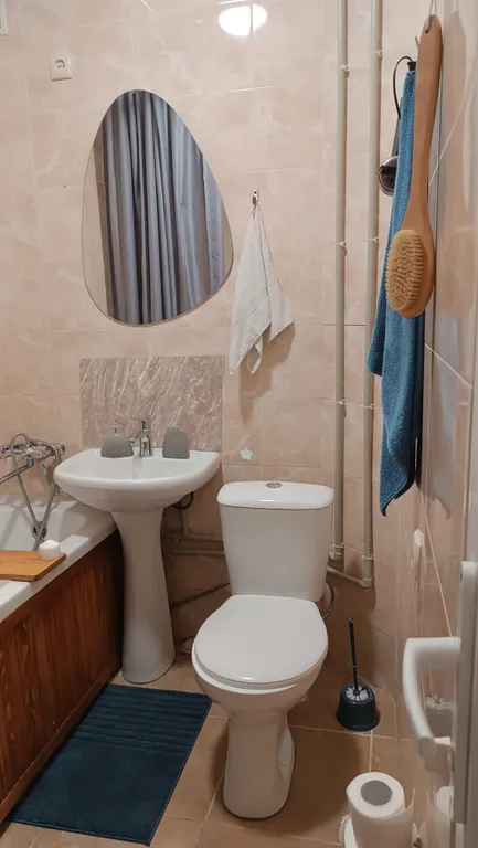 Солнечная, видовая квартира в центре