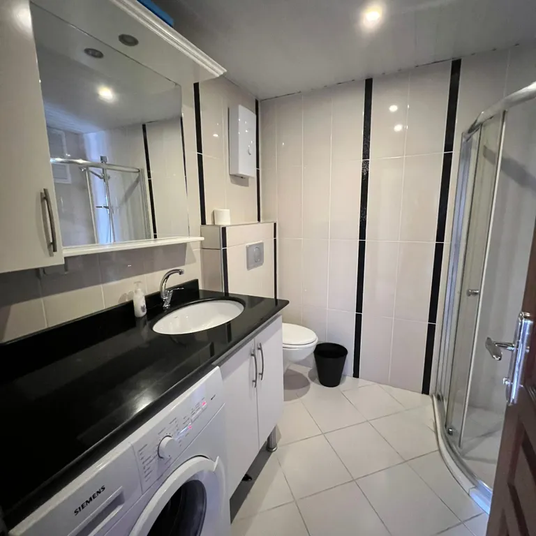 Большая квартира рядом с морем