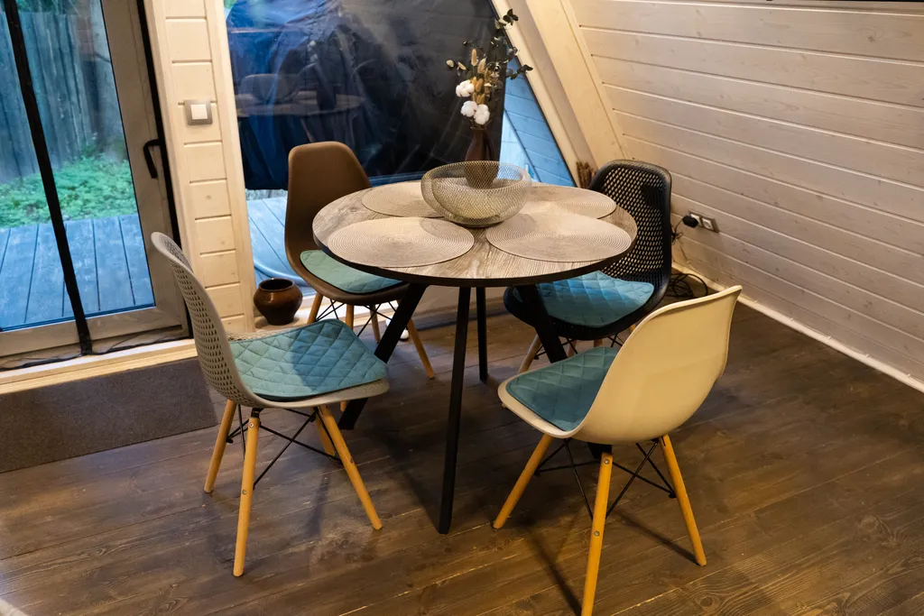 Дом Hamster в хвойном лесу у Большой воды