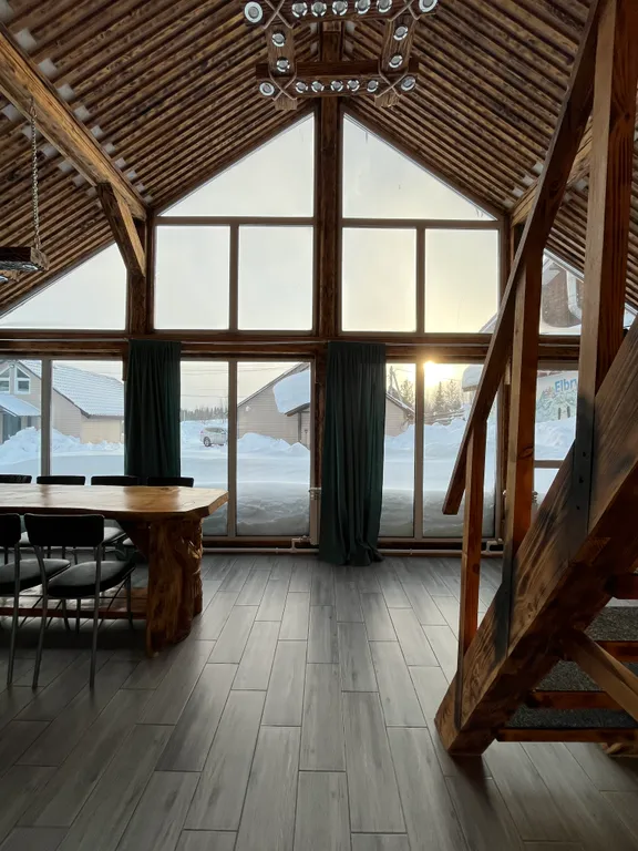 Домик №4 недалеко от подъёмника и других услуг курорта