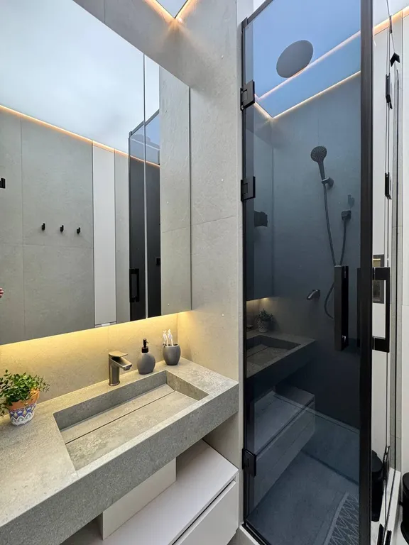 2-комнатная в ЖК Комфорт Сити с видом на горы, рядом с ТЦ MEGA