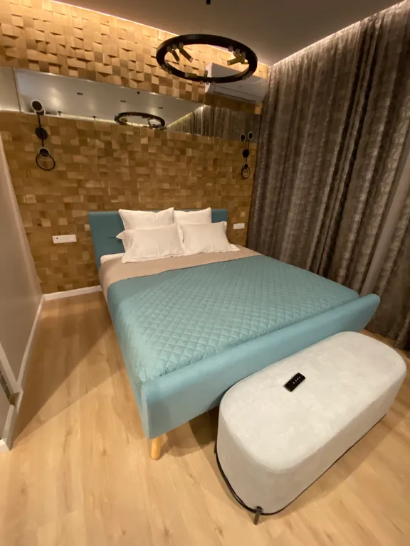 Дом- коттедж  с шикарным дизайнерским ремонтом