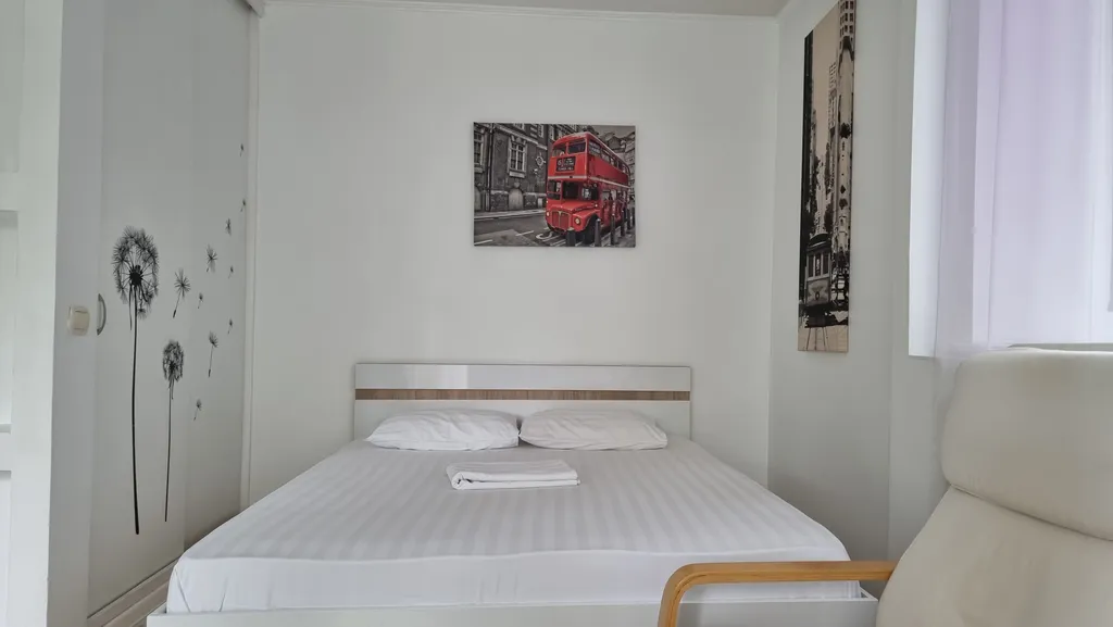 Квартира Апартаменты на озере — Калининград