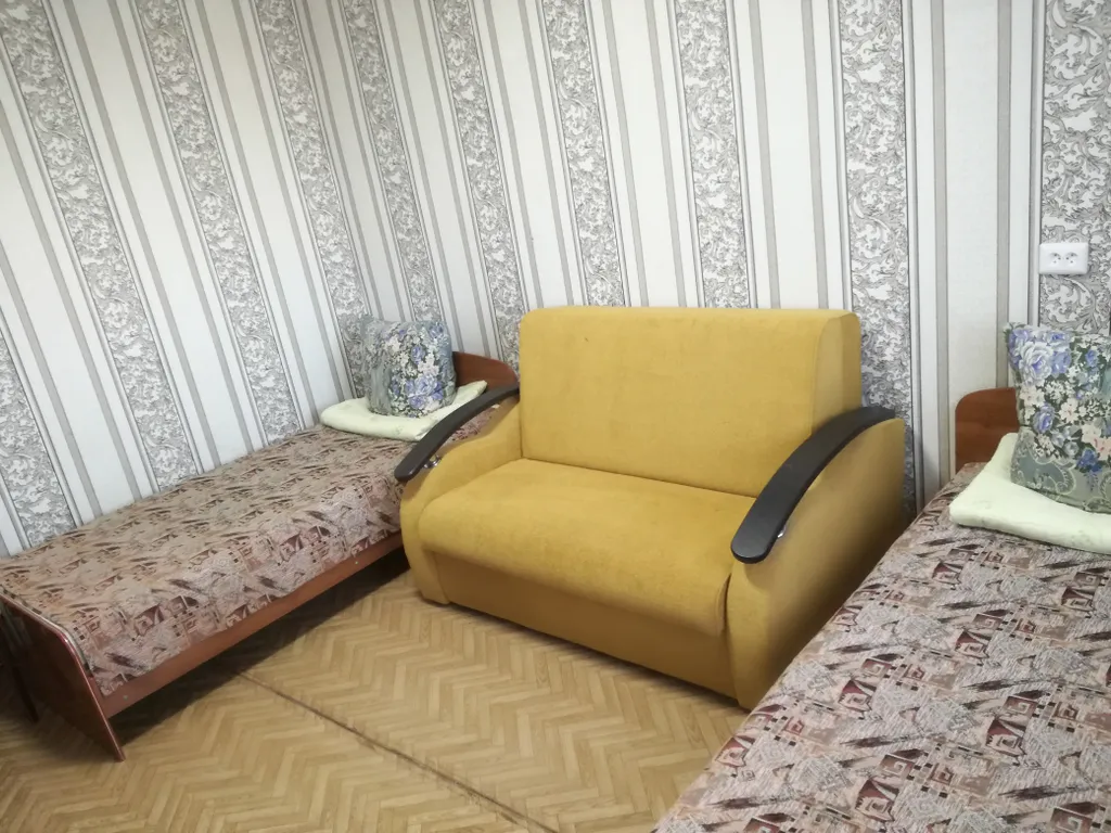 Однушка на берегу в Правобережье