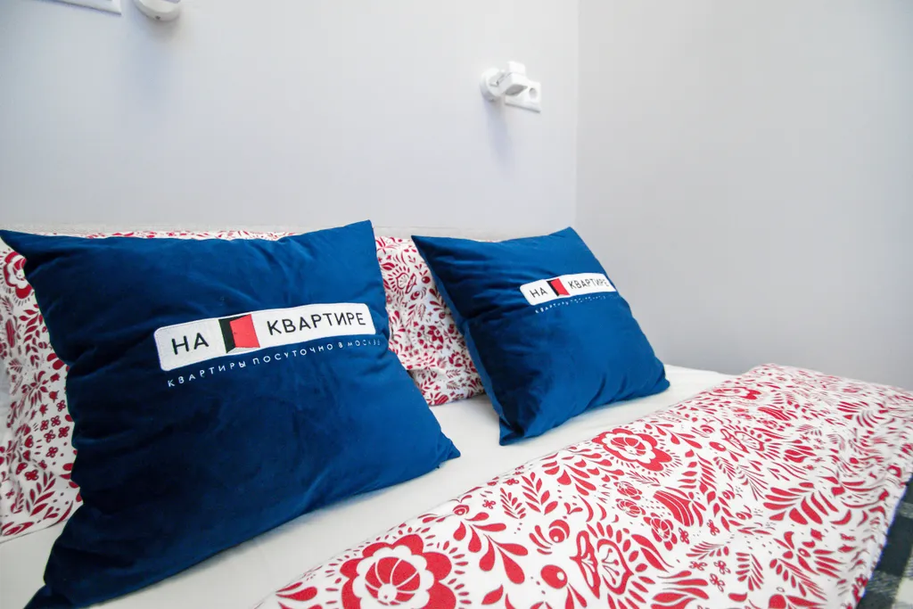 Квартира Квартира Небольшой апартамент у метро Рассказовка — Москва