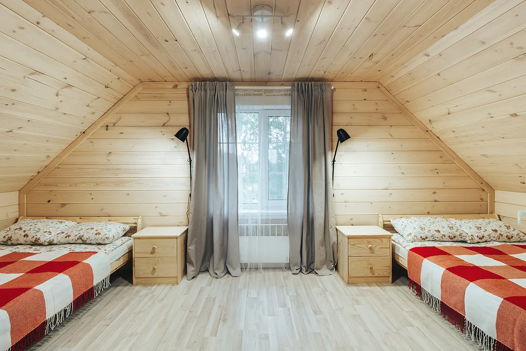 Малая Усадьба на холме