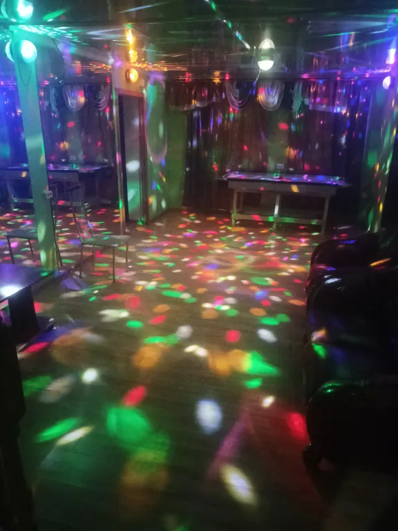 Коттедж с бассейном