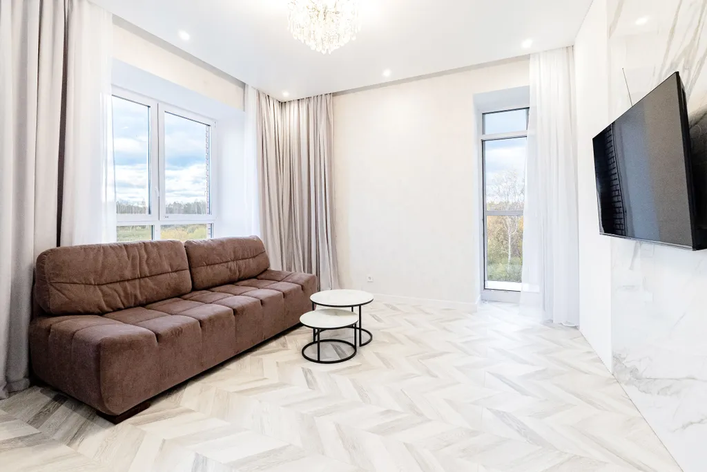 Евротрешка с панорамными окнами