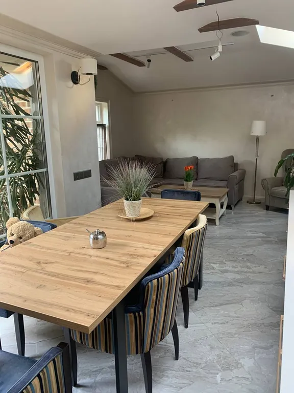 Таунхаус на берегу озера