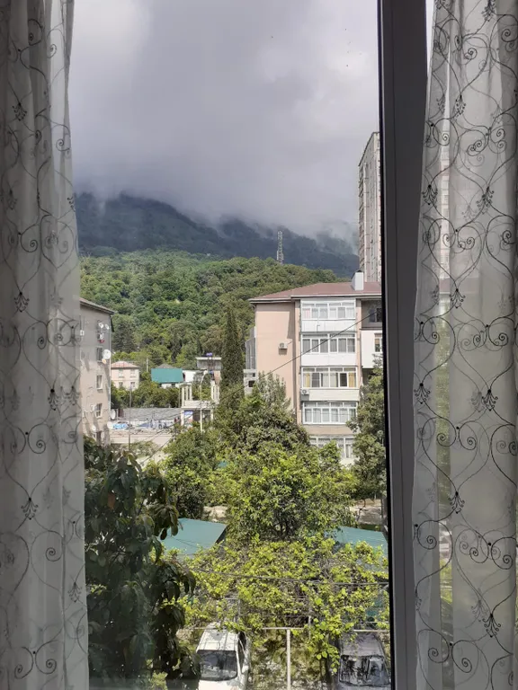 Квартира Квартира в центре с видом на горы — Гагра