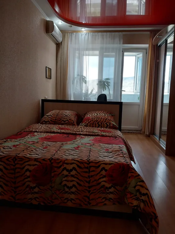 Квартира Уютная квартира в самом центре с прекрасным видом на горы — Феодосия