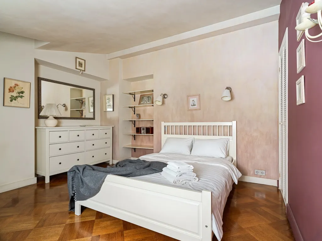 Двухуровневые апартаменты Palazzo с высокими потолками