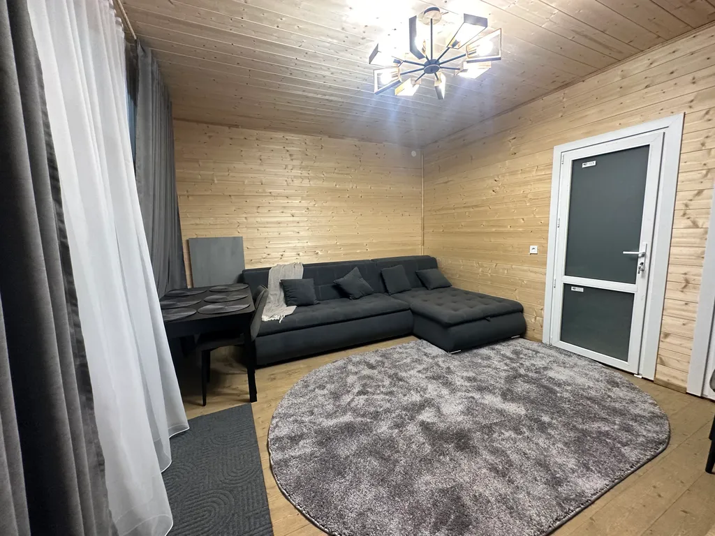 Уютный коттедж с видом на горы